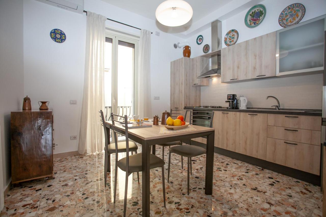 Casa Rosa Appartement Taormina Buitenkant foto