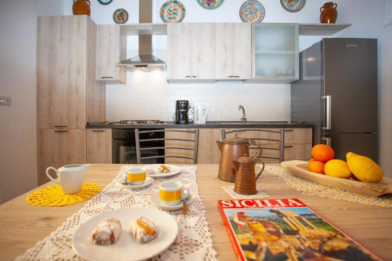 Casa Rosa Appartement Taormina Buitenkant foto